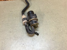 Load image into Gallery viewer, 01 02 03 04 05 2001-2005 YAMAHA FZS1000 FZ1 FZ 1000 FUEL PUMP GAS PUMP DELIVERY