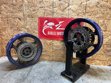 Load image into Gallery viewer, 91 92 93 94 95 96 97 KAWASAKI NINJA 600R ZX600 600 FRONT & REAR WHEELS WHEEL RIM