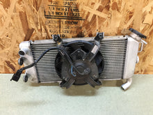 Load image into Gallery viewer, 2006 2007 2008 KAWASAKI NINJA650R NINJA 650 R EX650 RADIATOR RAD ENGINE COOLER