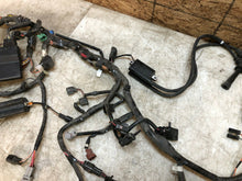 Load image into Gallery viewer, 2009-2015 10 11 12 13 14 15 SUZUKI VSTROM DL 650 SVF WIRING HARNESS LOOM ECU CDI