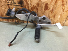 Load image into Gallery viewer, 01 02 03 04 05 2001-2005 YAMAHA FZS1000 FZ1 FZ 1000 RIGHT REARSET REAR SET BRAKE