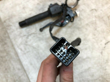 Load image into Gallery viewer, 07 08 2007 2008 KAWASAKI ZX6-R ZX6R 636 LEFT SIDE CLIP ON HANDLE BAR SWITCH CUBE