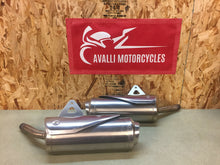 Load image into Gallery viewer, 08 09 10 11 12 TRIUMPH STREET TRIPLE 675 R STOCK EXHAUST MUFFLERS OEM CANS PIPES