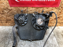 Load image into Gallery viewer, 08 09 10 11 2008-2011 HONDA CBR1000RR CBR 1000RR RADIATOR RAD ENGINE COOLER FAN