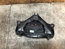 Load image into Gallery viewer, 06 07 2006 2007 SUZUKI GSX-R750 GSXR 600 INSTRUMENT GAUGE CLUSTER FAIRING STAY