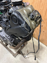 Load image into Gallery viewer, 20 21 22 23 2020 2021 2022 2023 DUCATI MONSTER 937 COMPLETE ENGINE MOTOR 1K MILE