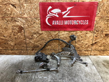 Load image into Gallery viewer, 06 07 2006 2007 SUZUKI GSX-R750 GSXR 600 750 REARSETS REAR SET SETS REARSET PAIR