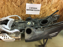 Load image into Gallery viewer, 01 02 03 04 05 06 BMW G650 GS F650 SUBFRAME SUB FRAME BACK FRAME TAIL COMPLETE