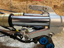 Load image into Gallery viewer, 98 99 00 01 1998-2001 YAMAHA YZFR1 YZF R1 FRONT FORKS FRONT END FORK TUBES NICE