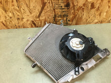 Load image into Gallery viewer, 11 12 13 14 15 16 17 18 SUZUKI GSX-R750 GSXR 600 750 RADIATOR RAD ENGINE COOLER