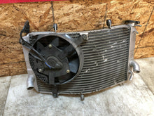 Load image into Gallery viewer, 01 02 03 2001 2002 SUZUKI GSX-R750 GSXR750 GSXR 600 RADIATOR RAD ENGINE COOLER