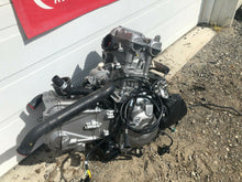 Load image into Gallery viewer, 2009-2015 10 11 12 13 14 15 SUZUKI VSTROM 650 DL 650 V-STROM SVF ENGINE MOTOR