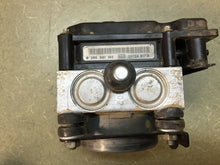 Load image into Gallery viewer, 2010-2016 BMW F650GS F 650 GS SERATO ABS PUMP CONTROL UNIT BRAKE MODULATOR