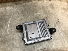 Load image into Gallery viewer, 2020 2021 2022 2023 GMC SIERRA DENALI 2500 3500 CHASIS CONTROL MODULE 812928414