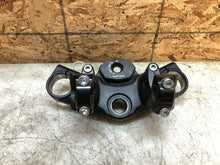 Load image into Gallery viewer, 2009-2015 10 11 12 13 14 15 SUZUKI VSTROM DL 650 SVF TOP TRIPLE TREE BAR CLAMP