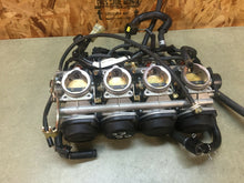Load image into Gallery viewer, 03 04 05 08 09 2005 YAMAHA YZF R6 S THROTTLE BODIES BODY FUEL INJECTION CARBS