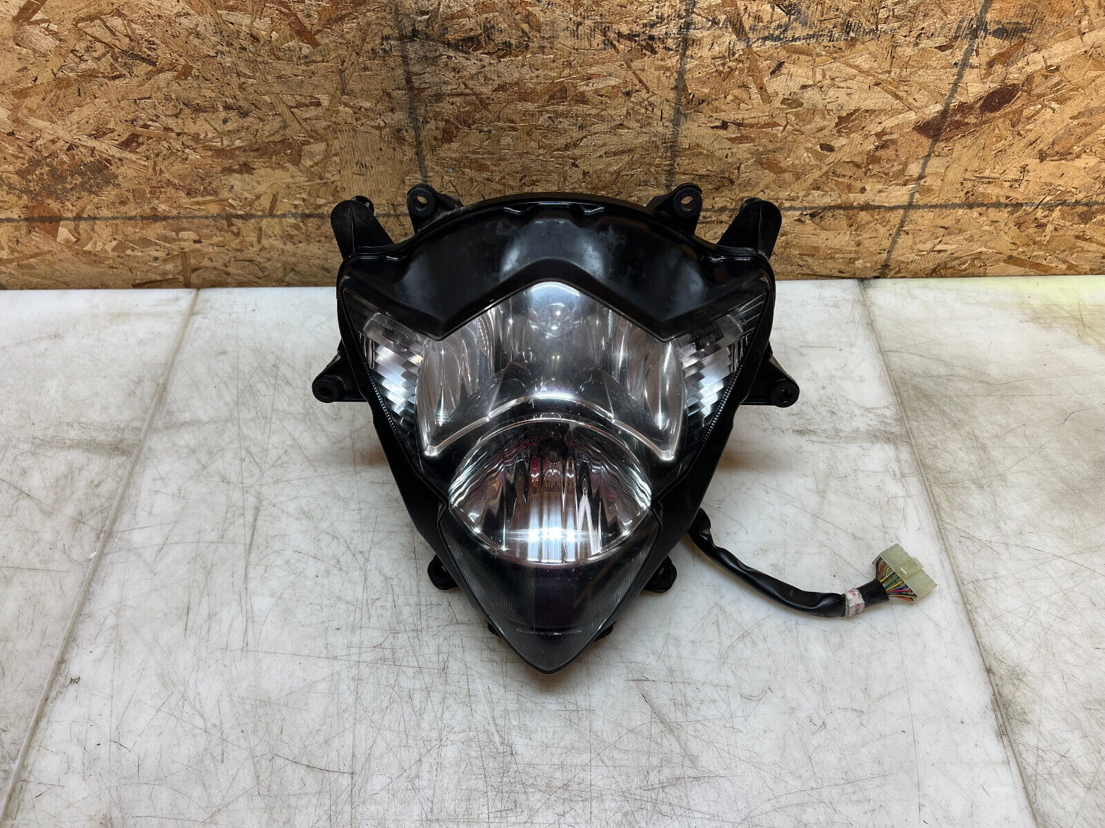 05 06 2005 2006 SUZUKI GSX-R1000 GSX-R GSXR 1000 HEADLIGHT HEAD LIGHT HEAD LAMP