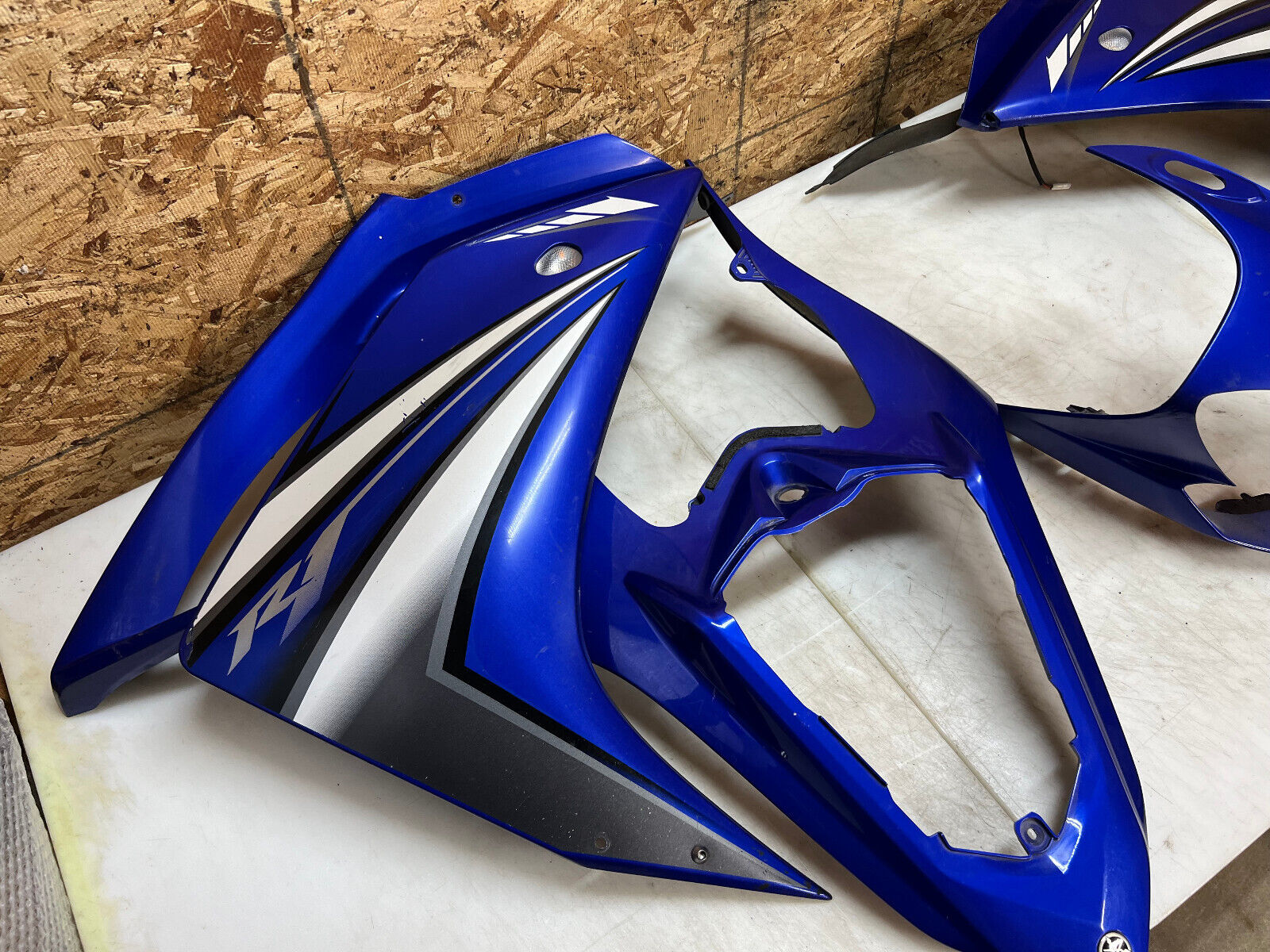 2007 2008 07 08 YAMAHA YZFR1 YZF R1 COMPLETE OEM FAIRING KIT FAIRINGS FRONT NOSE