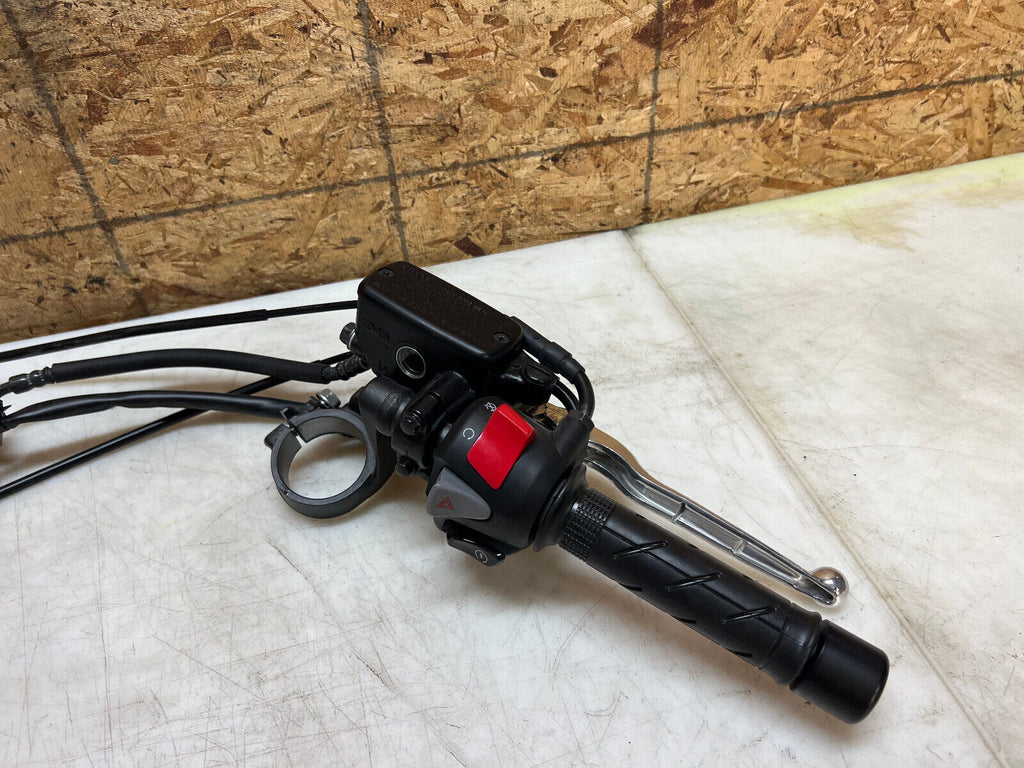 20 21 22 23 24 HONDA CBR500R CBR 500R RIGHT CLIP ON HANDLEBAR HANDLE BAR SWITCH