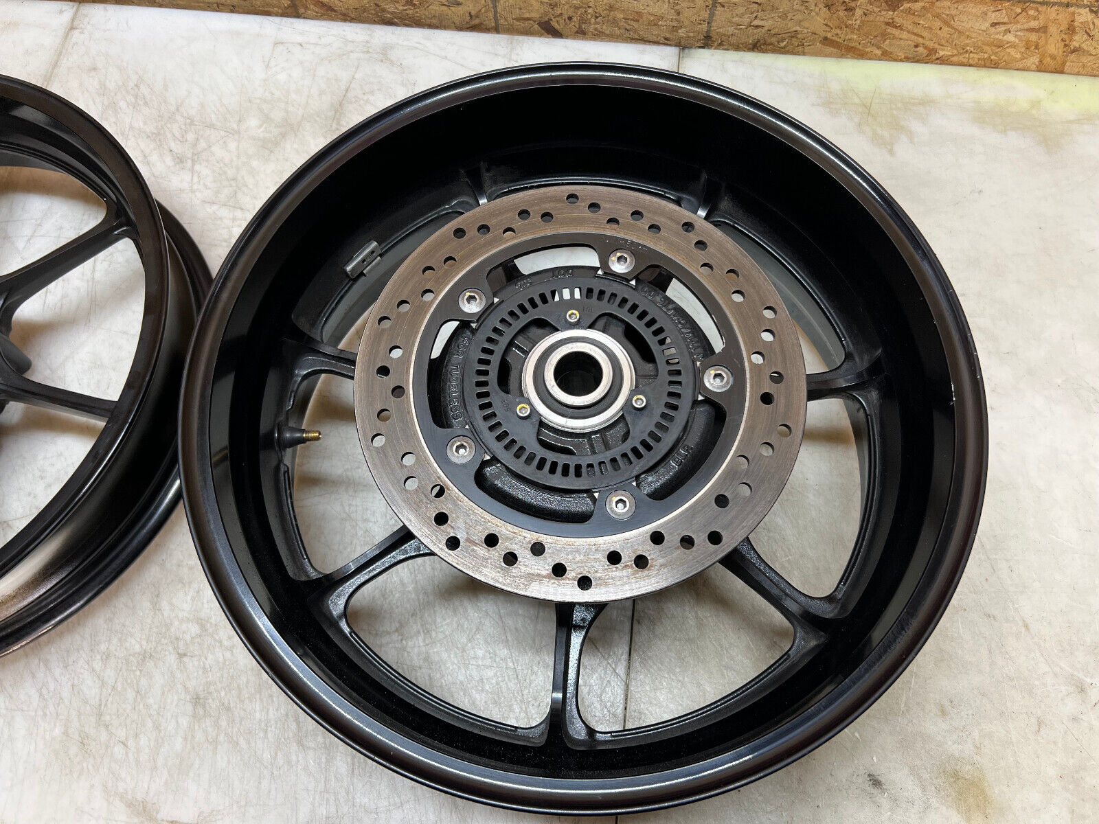 2024 21 22 23 24 SUZUKI HAYABUSA GSX1300R GSX 1300 FRONT REAR WHEELS WHEEL RIMS