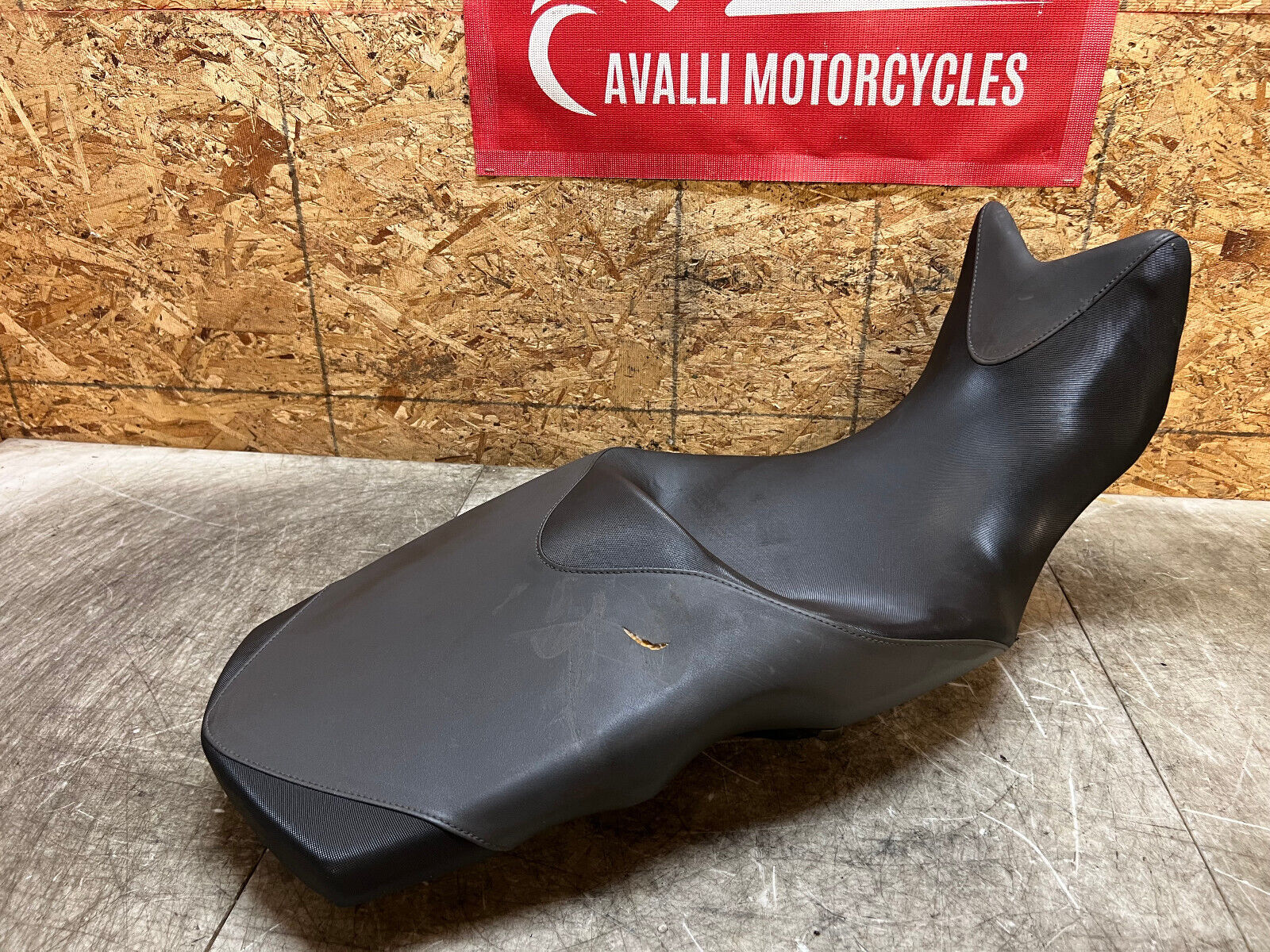 13 14 15 16 17 18 BMW F800GS F 800GS F800 GS RIDERS MONO SEAT FRONT SEAT PAD OEM