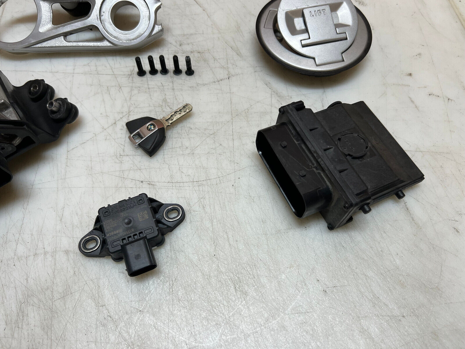 15 16 17 18 2015-2018 BMW S1000RR S1000 RR 1000RR LOCK SET KEY SET IGNITION ECU