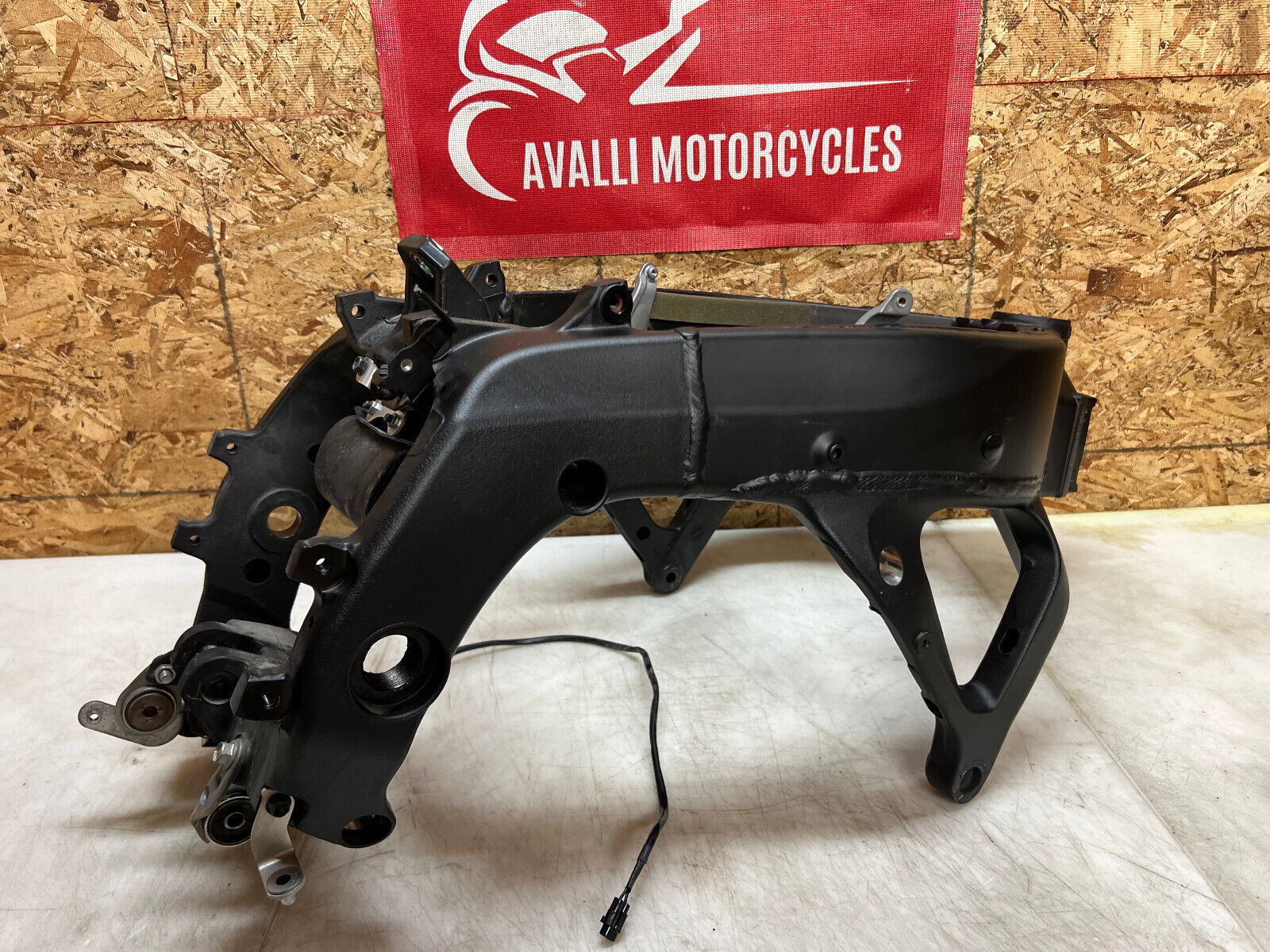 2016 09 10 12 13 14 15 16 YAMAHA YZFR6 YZF R6 R6R MAIN FRAME CHASSIS TRACK RACE
