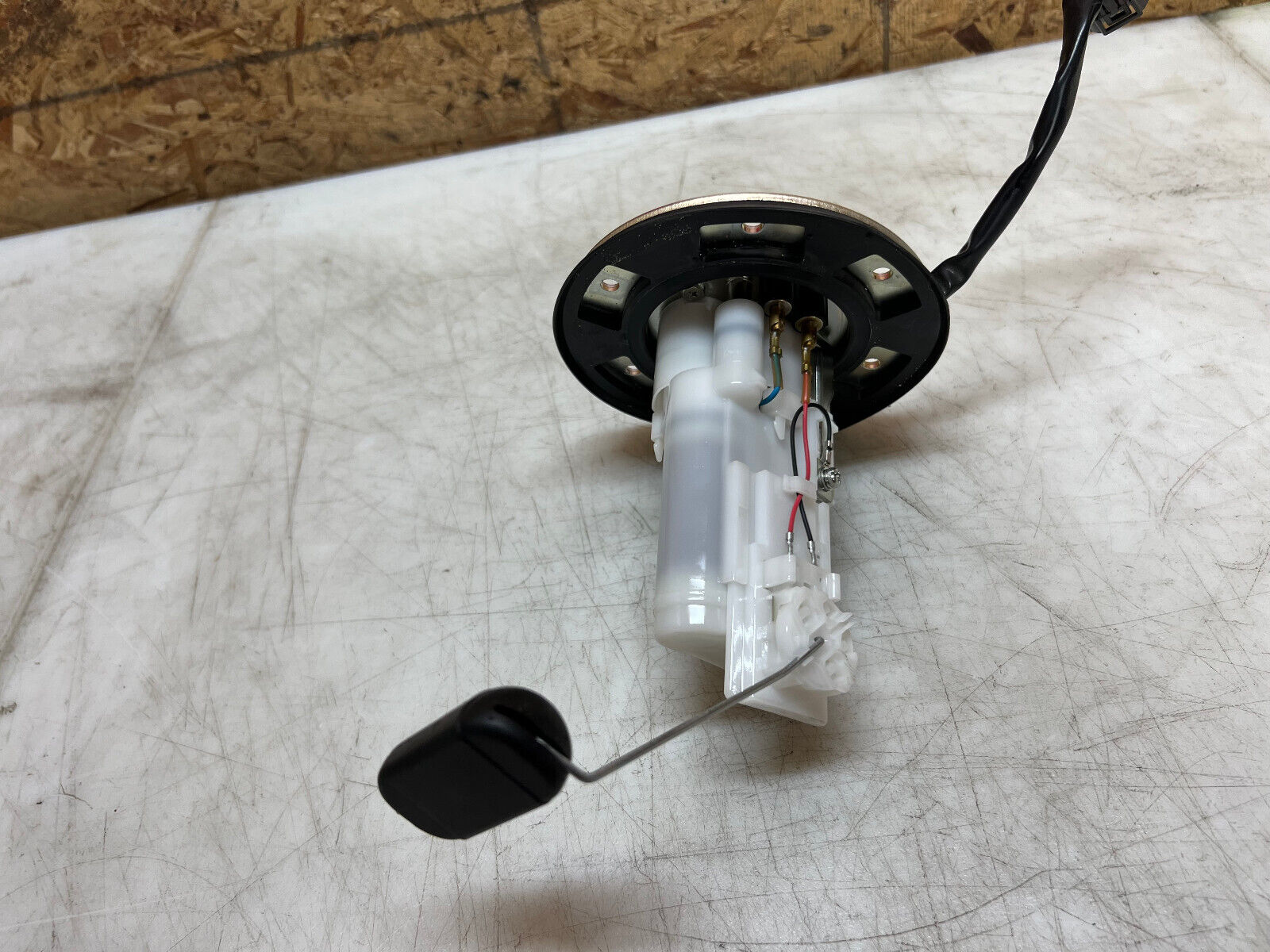 20 21 22 23 24 HONDA CBR500R CBR 500R FUEL PUMP GAS PUMP SENDING UNIT SENDER OEM