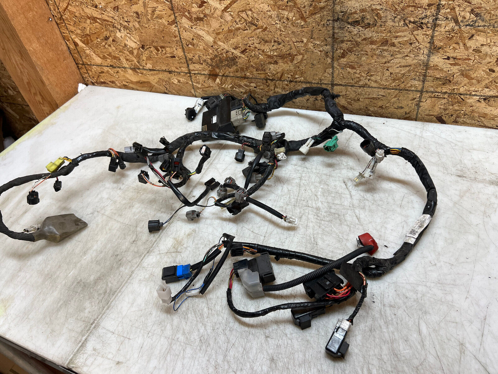 08 09 10 2008 2009 2010 SUZUKI GSXR GSX-R 750 WIRING HARNESS LOOM ECU CDI ECM