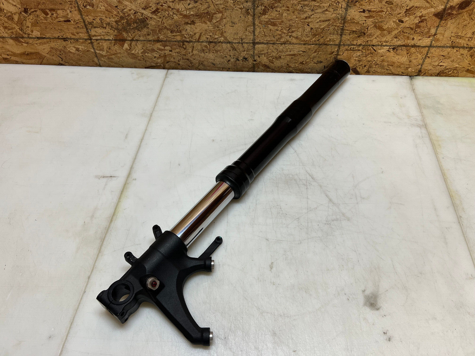 07 08 09 10 11 12 HONDA CBR600RR CBR 600RR LEFT FRONT FORK TUBE SUSPENSION LEG