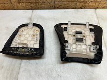 Load image into Gallery viewer, 04 05 SUZUKI GSXR GSX-R 600 750 GSXR750 GSXR600 FRONT REAR SEATS SEAT PAD CUSION

