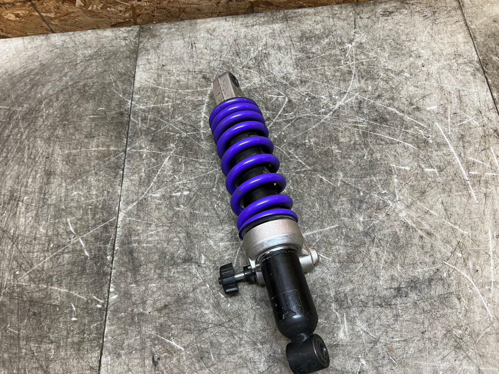 13 14 15 16 17 18 BMW F800GS F 800GS F800 GS REAR SHOCK ABSORBER BACK SPRING