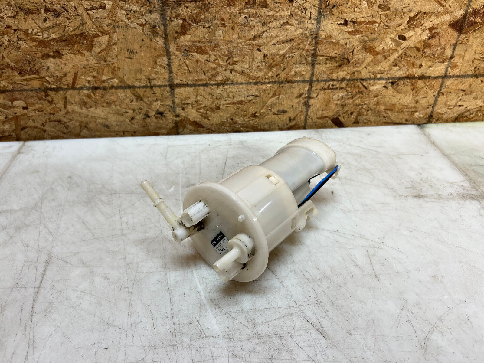 04 05 06 2004 2005 2006 YAMAHA YZFR1 YZF R1 FUEL PUMP GAS PUMP SENDING UNIT OEM