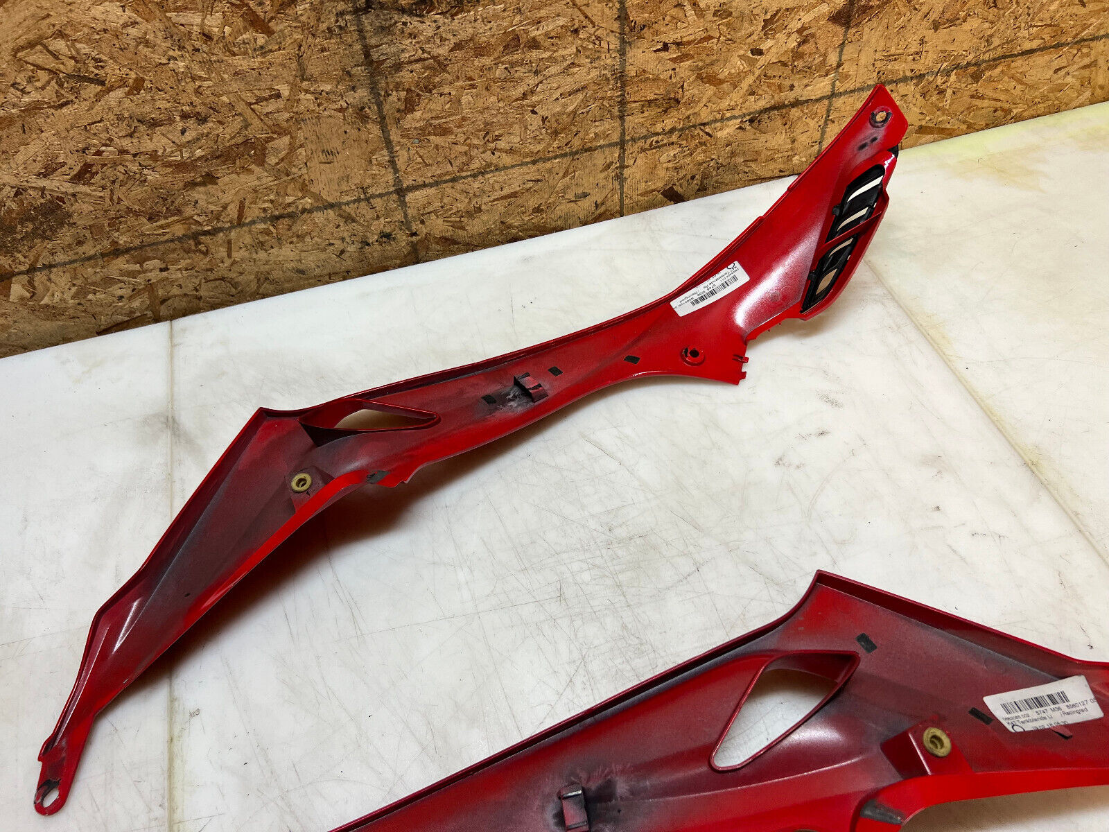 15 16 17 18 2015-2018 BMW S1000RR S1000 RR 1000RR TANK FAIRING FILLER PANELS OEM