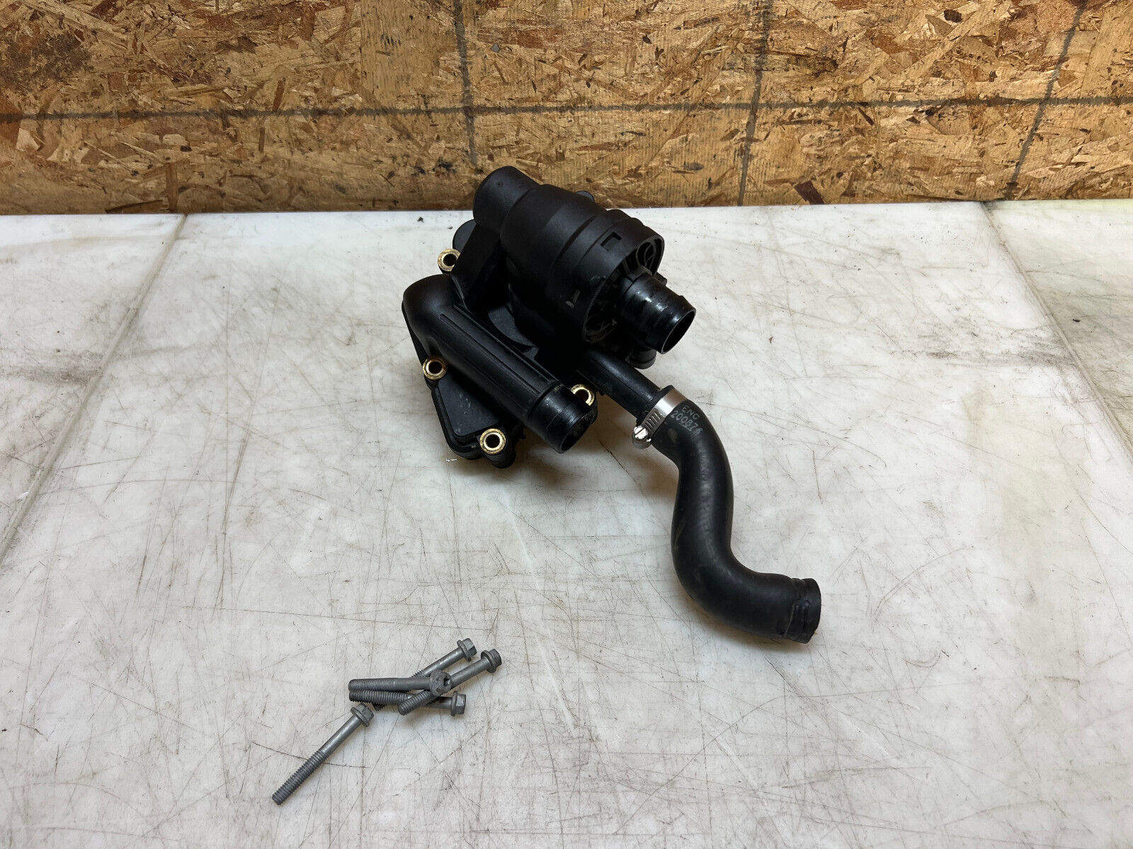 2021 21 BRP CAN AM CAN-AM SPYDER ROADSTER RT F3 1330 WATER PUMP COOLING PUMP OEM