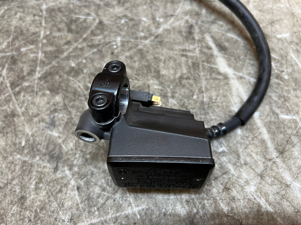 15 16 17 18 19 20 21 YAMAHA FZ-07 FZ07 MT-07 MT07 BRAKE CALIPERS MASTER CYLINDER