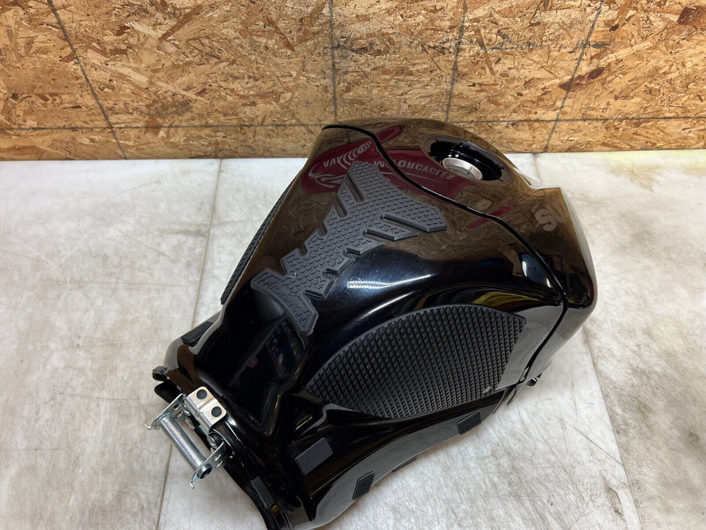2024 21 22 23 24 SUZUKI HAYABUSA GSX1300R GSX 1300 GAS TANK FUEL TANK RESERVOIR