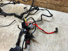 Load image into Gallery viewer, 47019803
