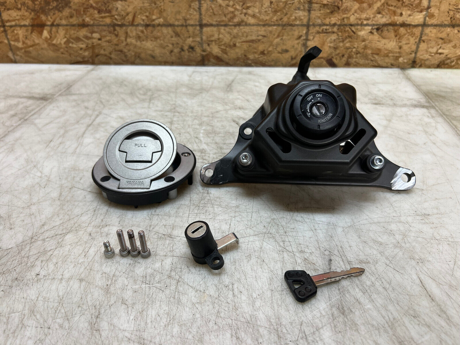 2021 20 21 22 23 24 YAMAHA MT09 MT-09 MT 09 LOCK SET KEY SET IGNITION GAS CAP