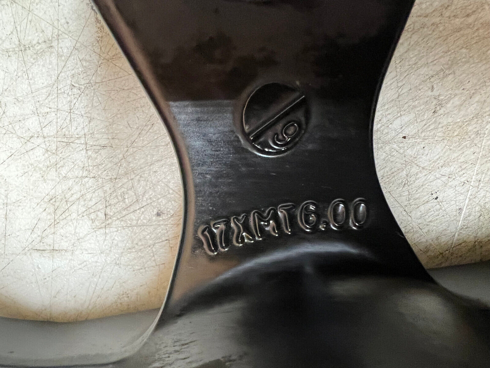 43735531