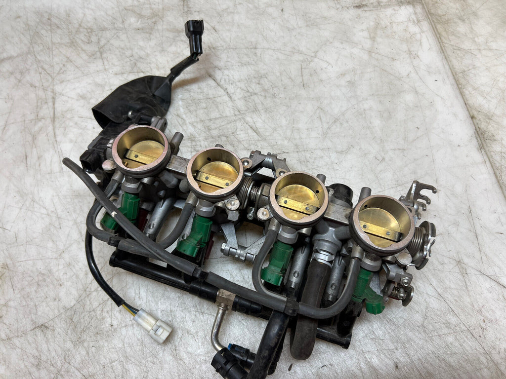 08 09 10 2009 2010 SUZUKI GSXR GSX-R 600 750 THROTTLE BODIES BODY INTAKE FUEL