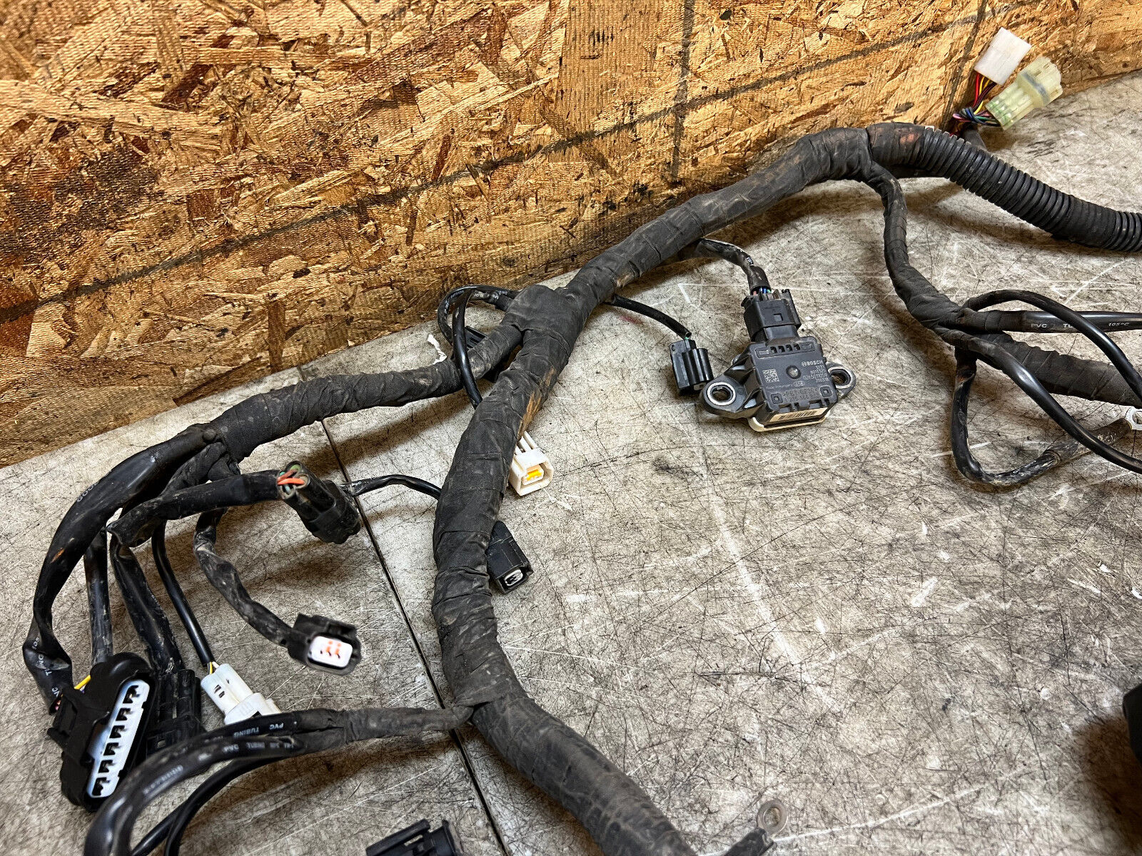 19 20 21 22 23 24 KTM ENDURO R DUKE SM SMC LC4 WIRING HARNESS LOOM ECU CDI ECM