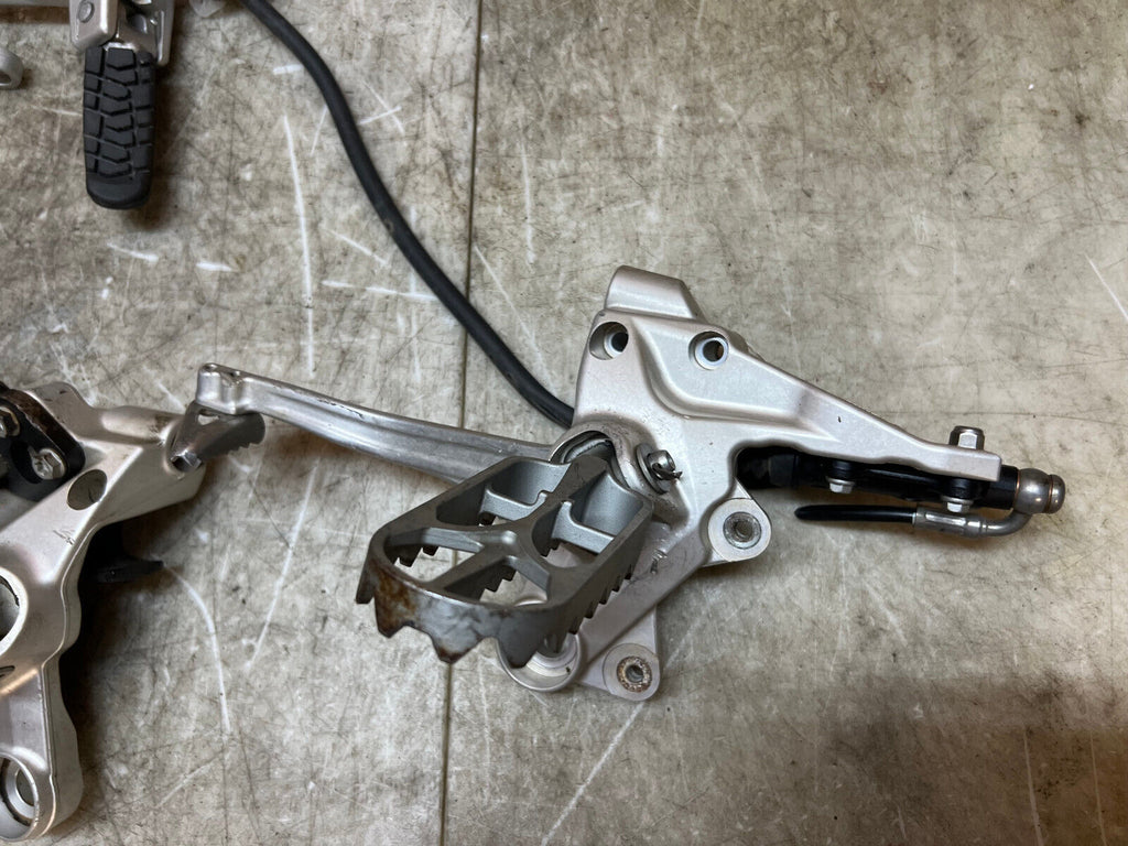 19 20 21 22 23 24 KTM ENDURO R DUKE SM SMC LC4 REARSETS REAR SET SETS FOOT PEG