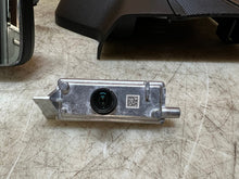 Load image into Gallery viewer, 46919669
