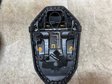 Load image into Gallery viewer, 46950087
