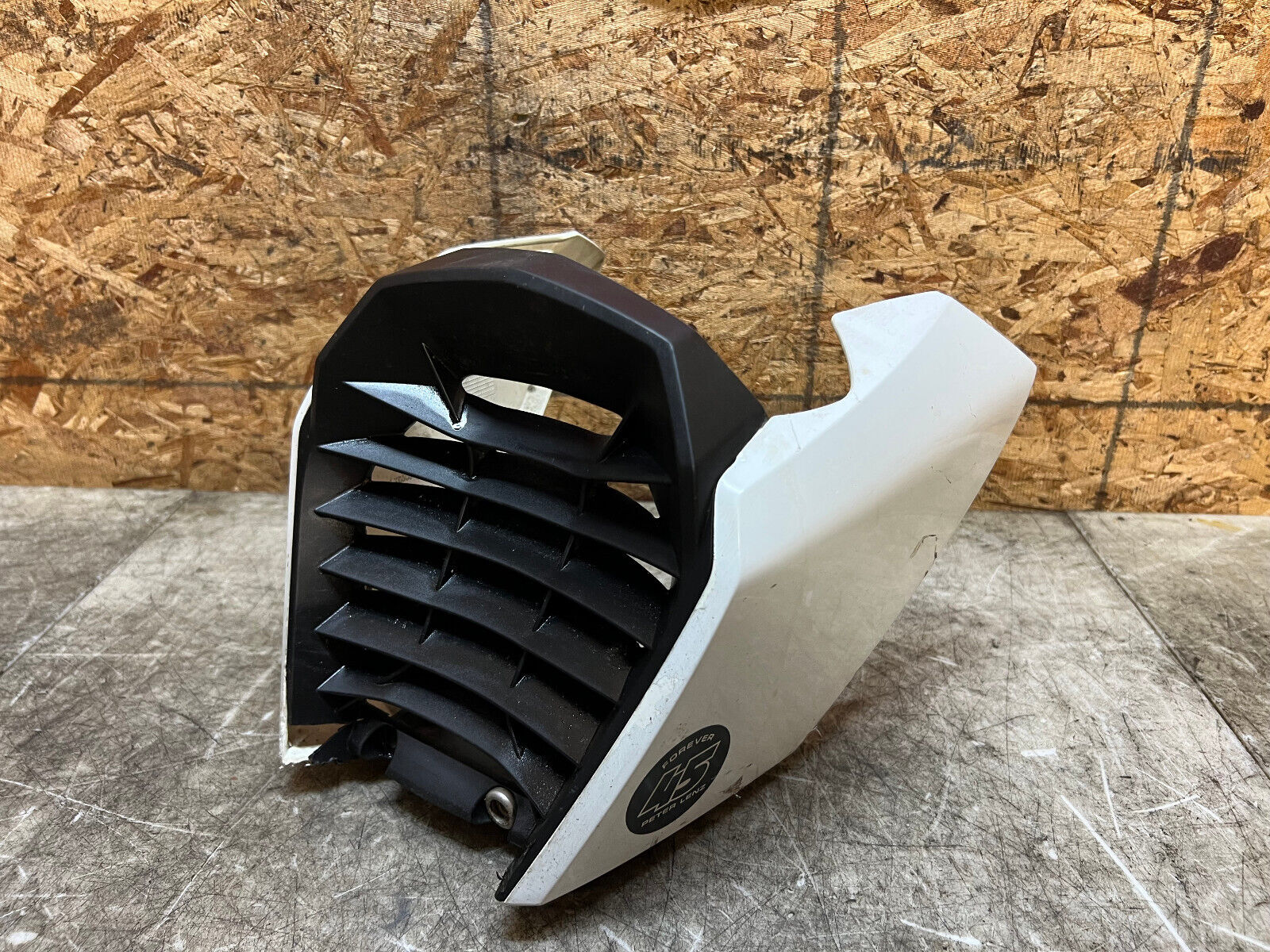08 09 10 11 KTM 690 SUPERMOTO SMC SM DUKE LOWER BELLY FAIRING COWL PANEL