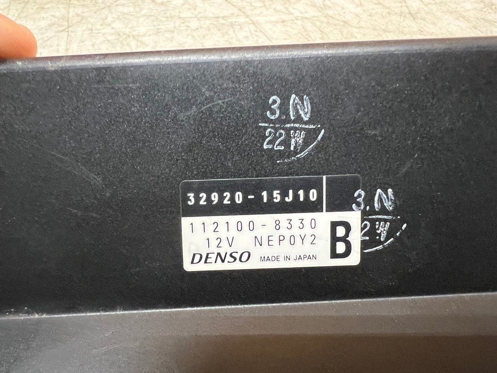 47064122