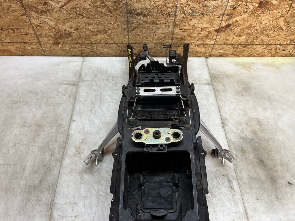 05 06 2005 2006 SUZUKI GSX-R1000 GSX-R GSXR 1000 SUBFRAME SUB FRAME BACK FRAME
