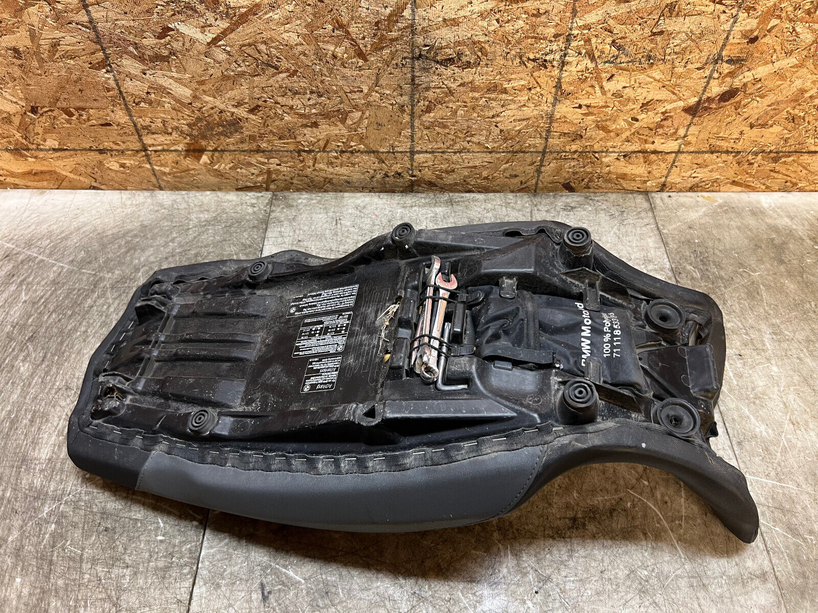 13 14 15 16 17 18 BMW F800GS F 800GS F800 GS RIDERS MONO SEAT FRONT SEAT PAD OEM
