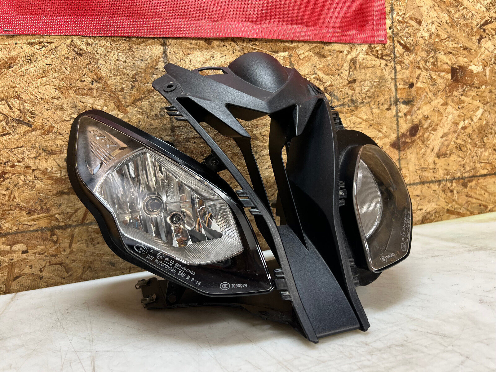 15 16 17 18 2015-2018 BMW S1000RR S1000 RR 1000RR HEADLIGHTS HEAD LIGHT LIGHTS